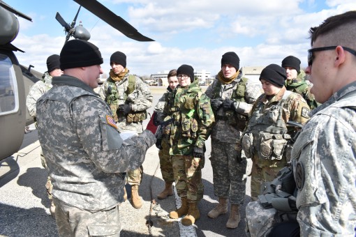 Aviators give ROTC cadets a lift