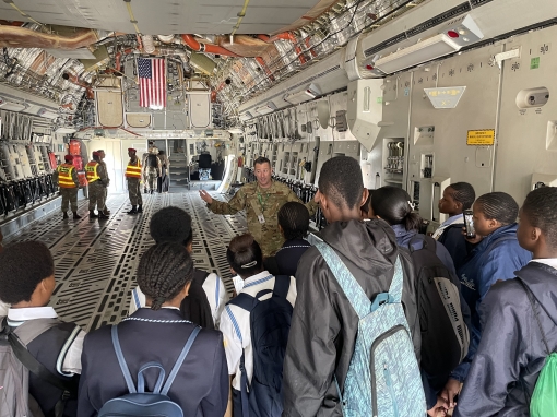 Students visit NY Guard at South African Airshow